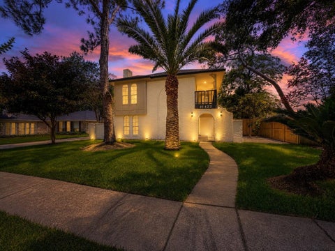 Photo of 16422 Brambling Drive, Houston, TX 77059 (MLS # 96560679)