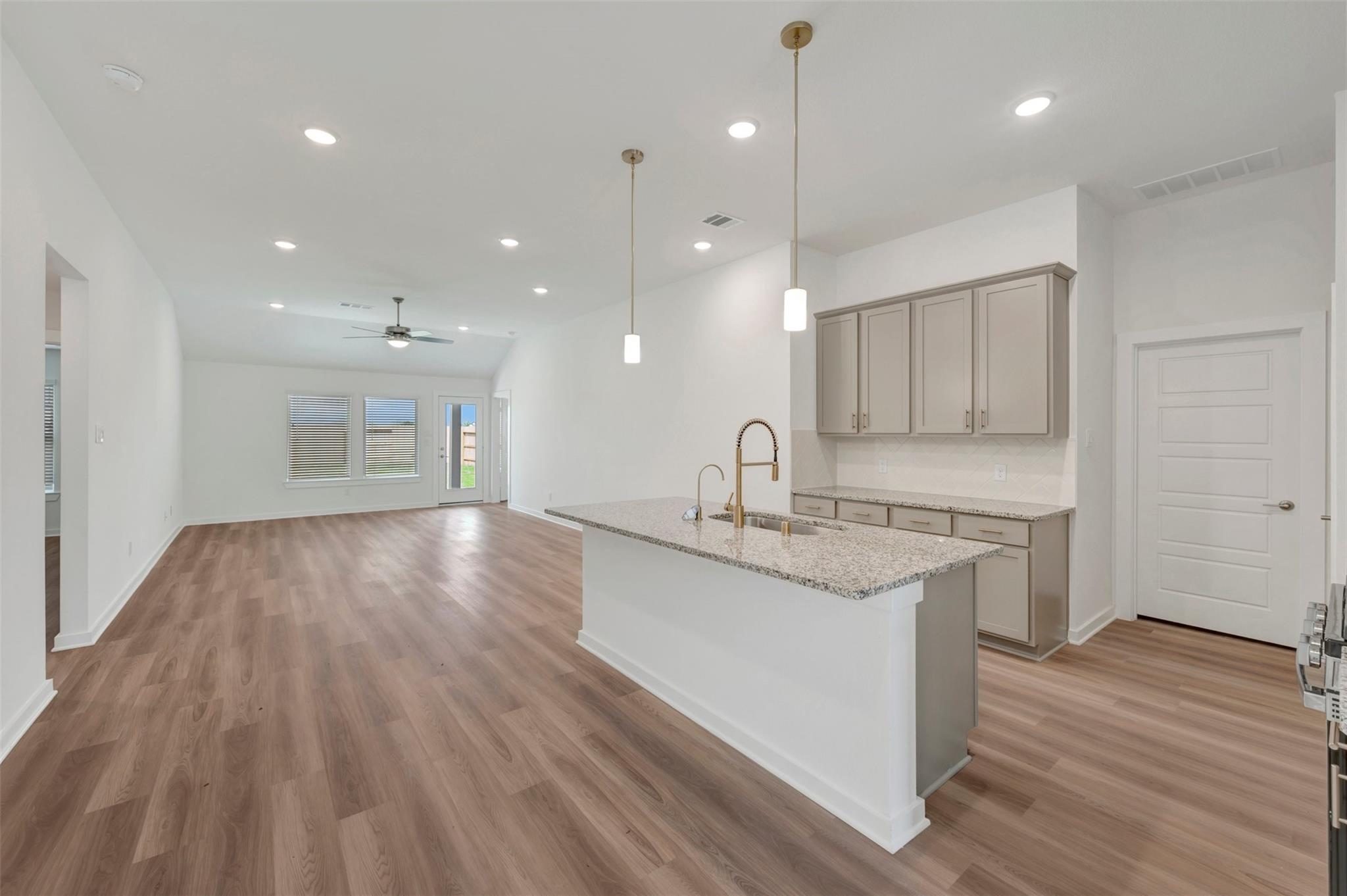 5826 Sunkissed Drive