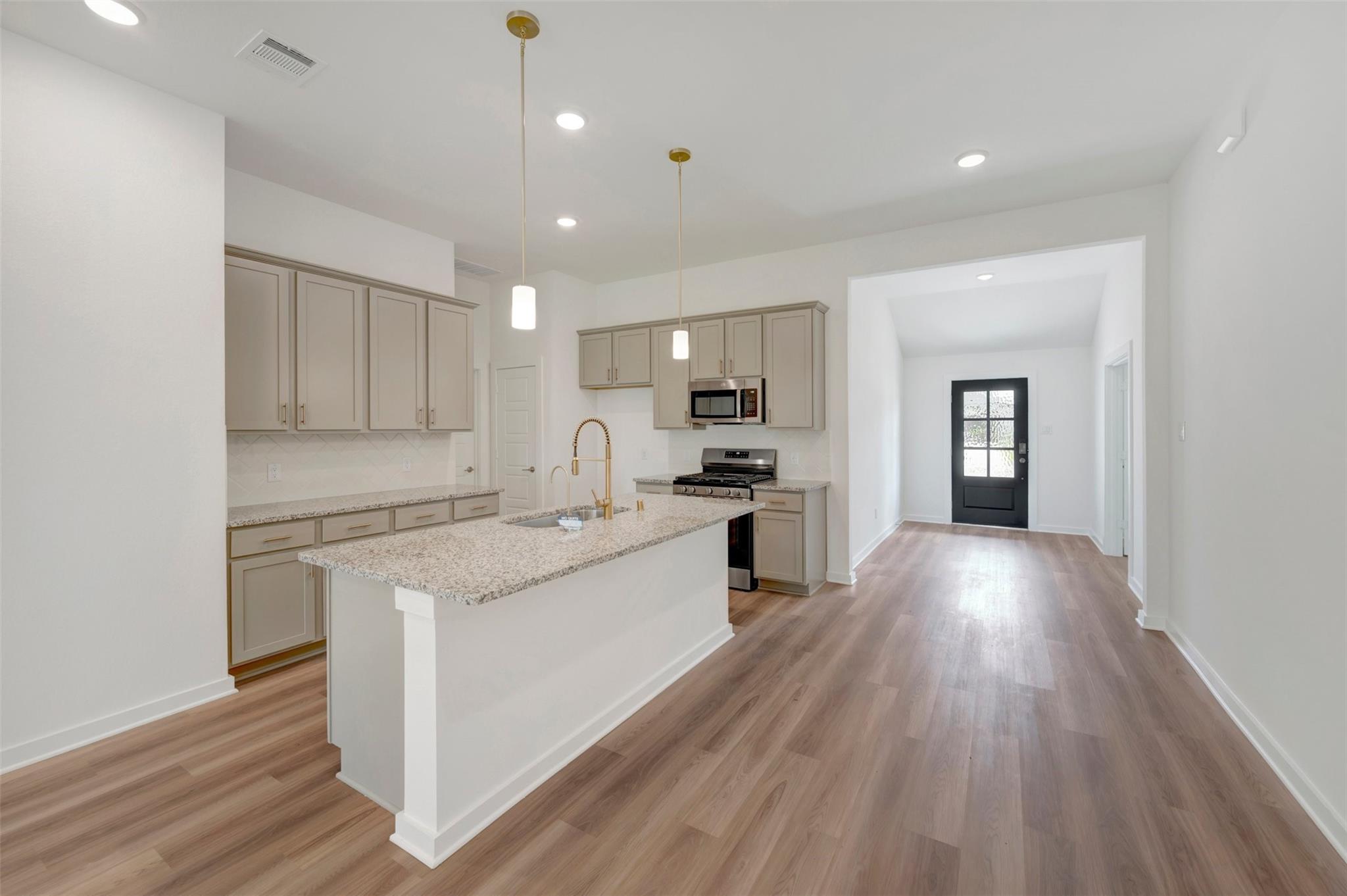 5826 Sunkissed Drive