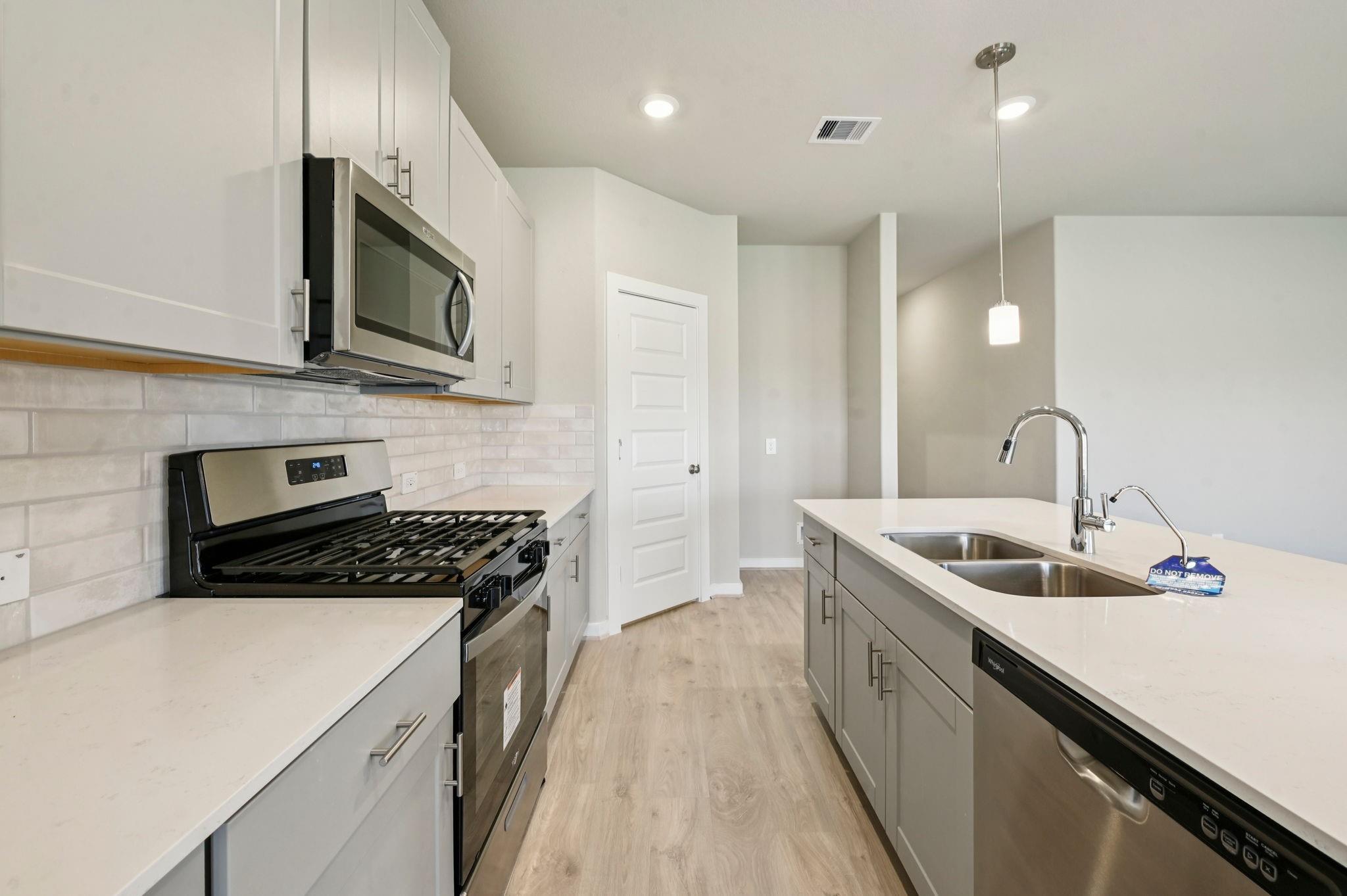 2519 Serrano Plain Trail