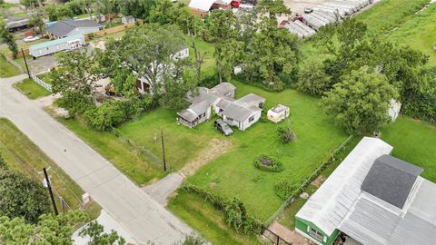 Tiny photo for 7329 Glen Falls Street, Houston, TX 77049 (MLS # 920189)