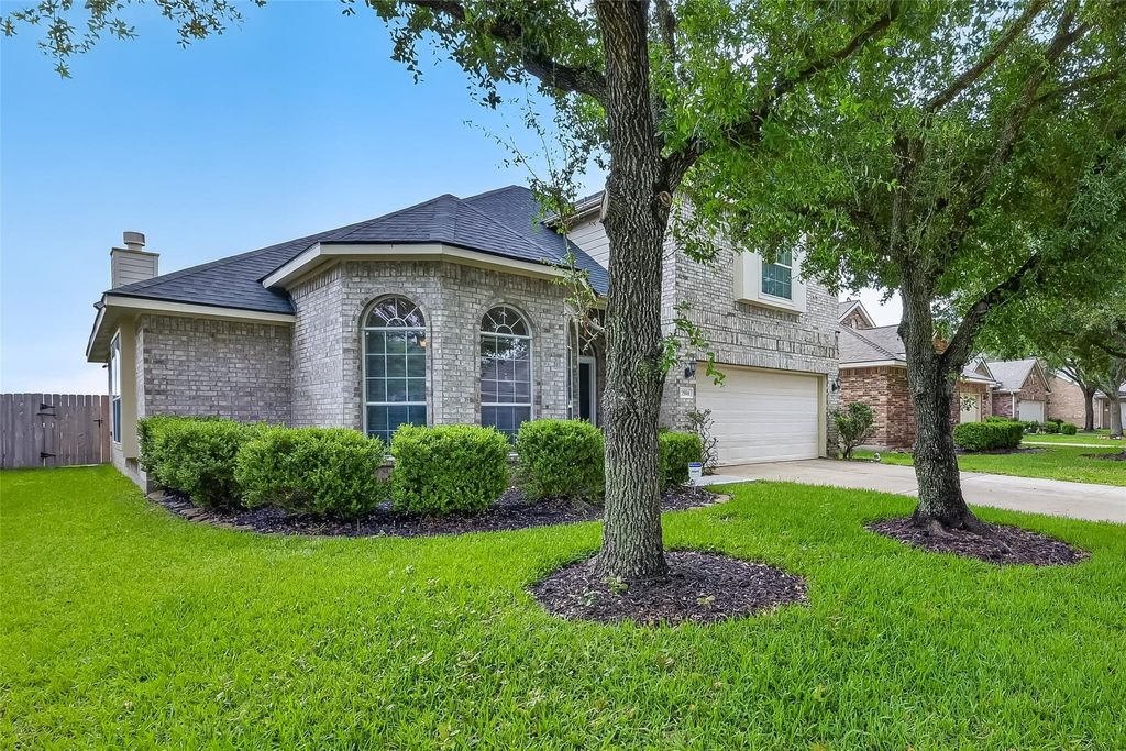 Photo of 7914 Ingle Oak Drive, Houston, TX 77041 (MLS # 29969826)