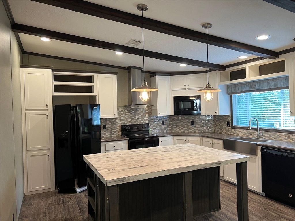 Photo of 20615 Lazy Creek Drive, New Caney, TX 77357 (MLS # 13044546)