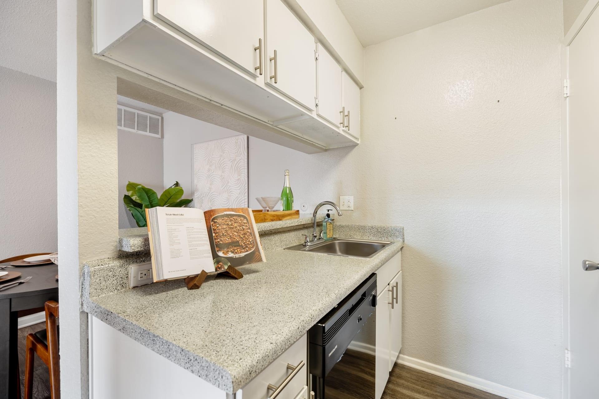 8701 Town Park Drive 45-3220