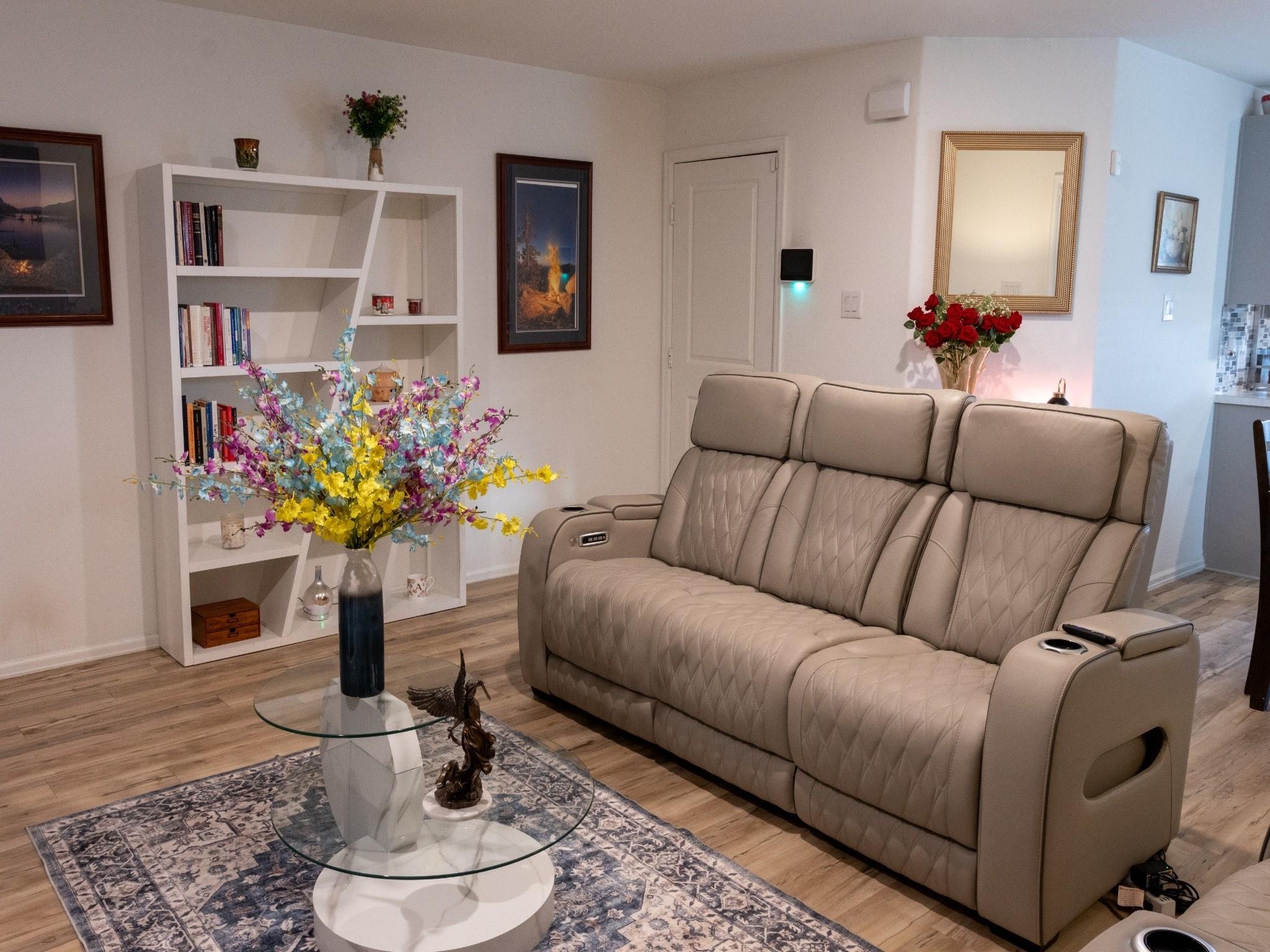 14411 Woodcott Warren Way