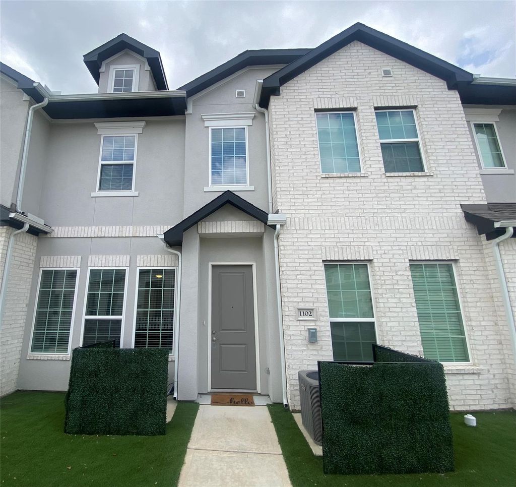 Photo of 12400 Greens Road #1102, Atascocita, TX 77346 (MLS # 95017116)