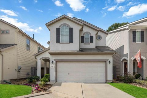 Photo of 2019 Falcon Reach Drive, Houston, TX 77080 (MLS # 45388209)