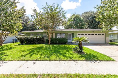 Photo of 313 Camellia Avenue, Orange, TX 77630 (MLS # 49724071)