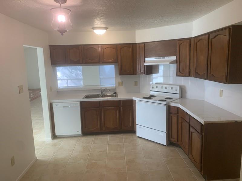 4419 Stallion Brook Lane