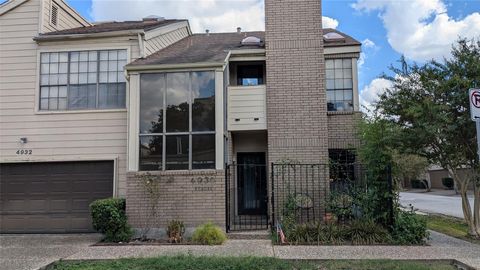Photo of 4930 Feagan Street, Houston, TX 77007 (MLS # 82350245)