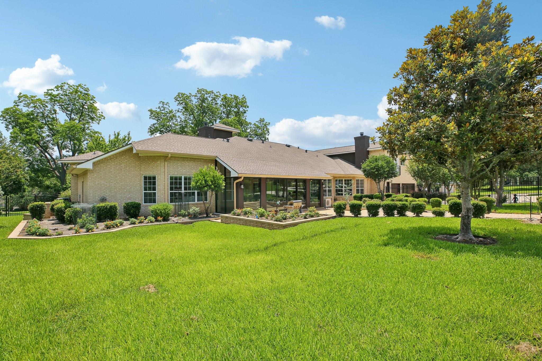 118 Waterfront Drive
