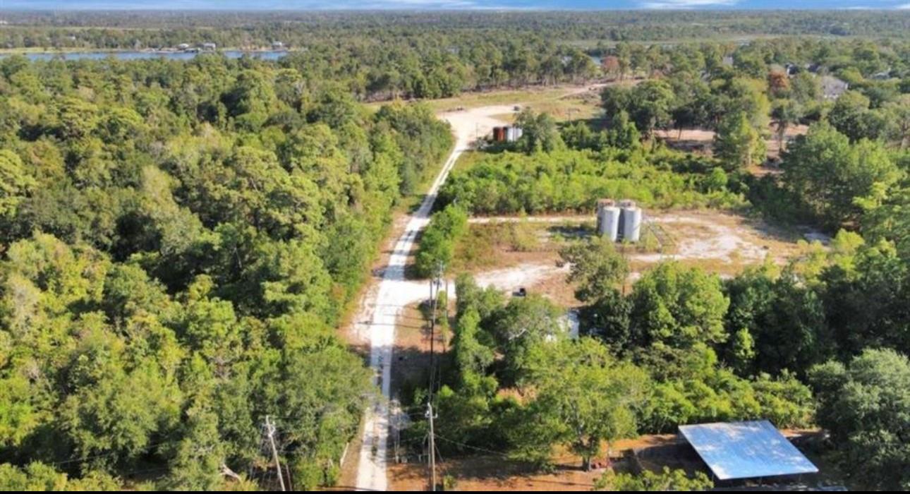 000 W Wallisville Road