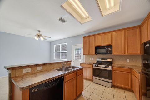 Photo of 3218 Pearl Bluff Lane, Houston, TX 77047 (MLS # 59474900)