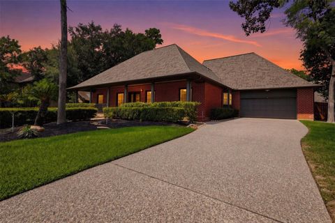 Photo of 6118 Hampton Way Court, Spring, TX 77389 (MLS # 81043002)