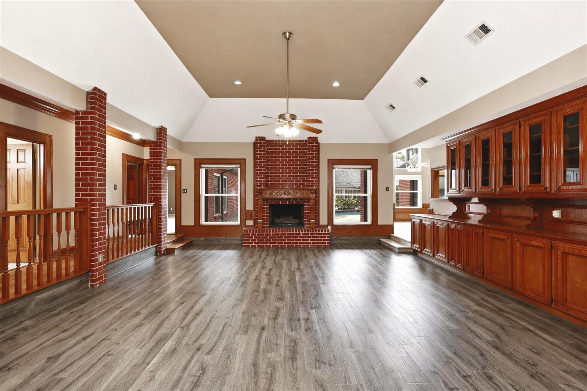 6118 Hampton Way Court