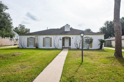 Photo of 3327 Springhill Drive, Missouri City, TX 77459 (MLS # 84079350)
