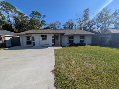 Photo of 10842 Cheeves Drive, Houston, TX 77016 (MLS # 32124275)