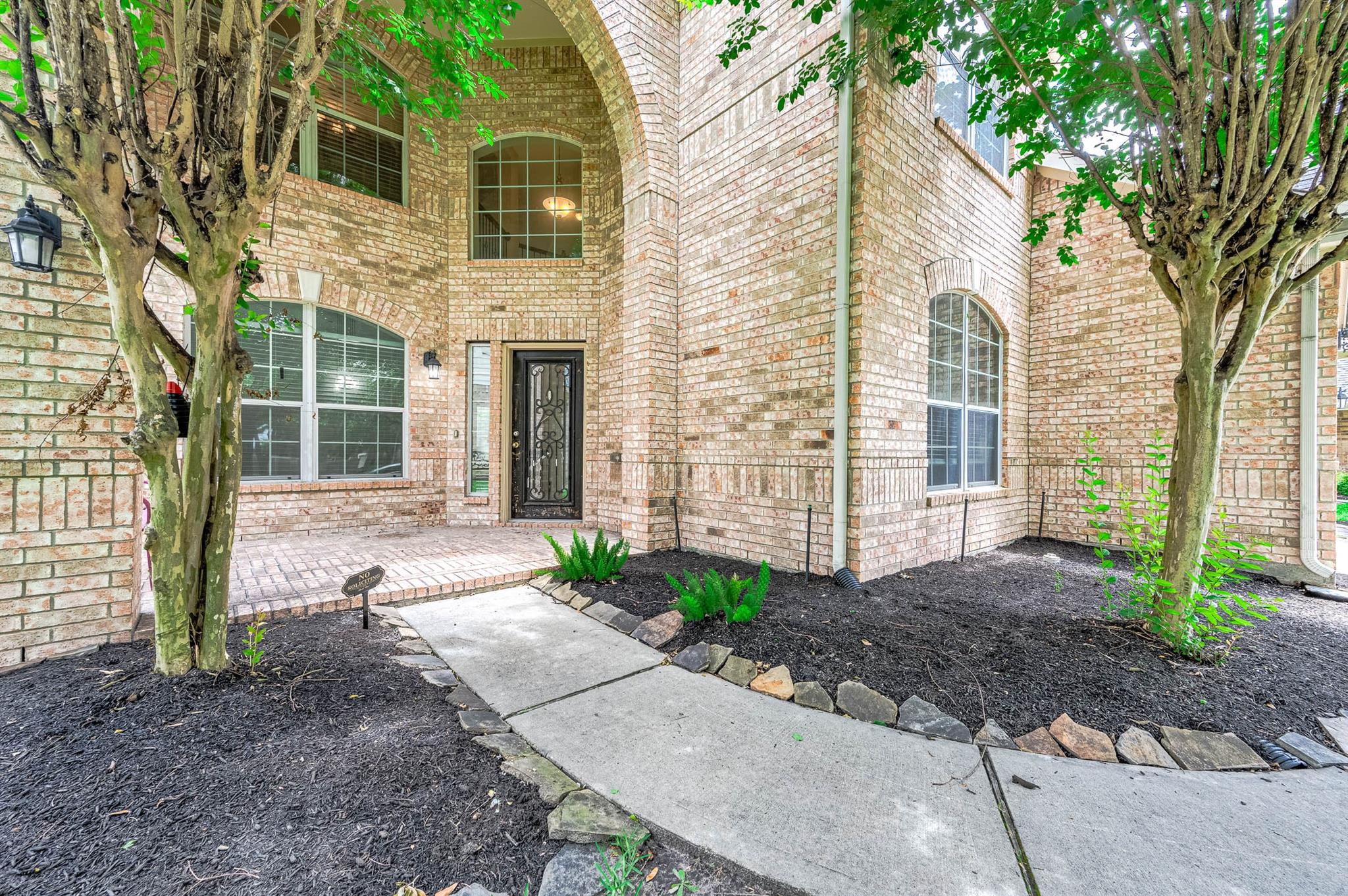 12415 Jamestown Crossing Lane
