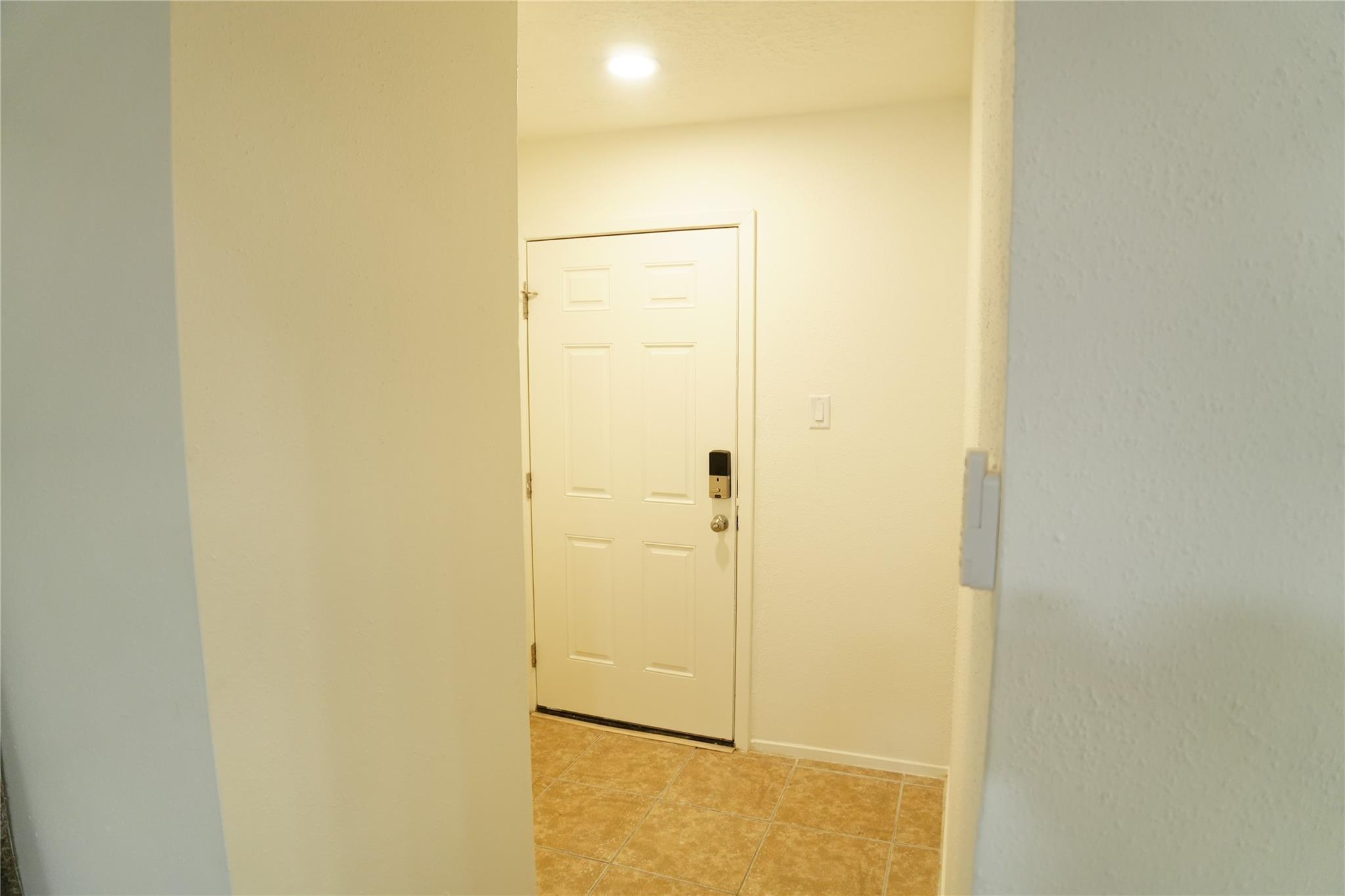 7600 Emmett F Lowry Expressway 205