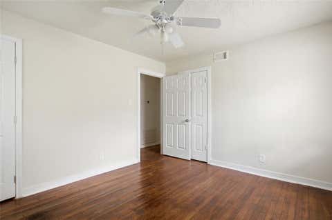 Tiny photo for 5622 Woodgreen Street, Houston, TX 77033 (MLS # 29418953)