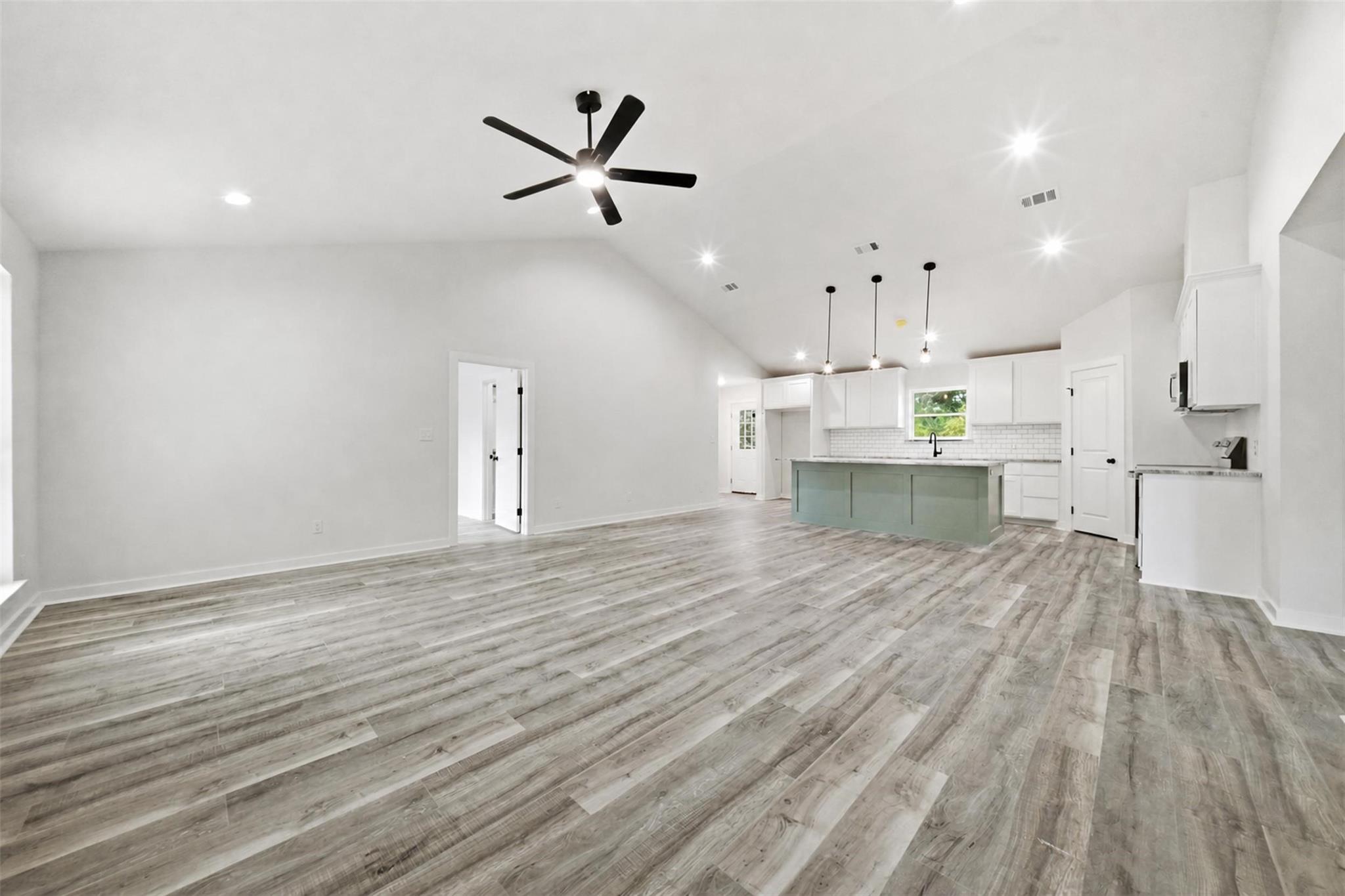 5506 County Road 366