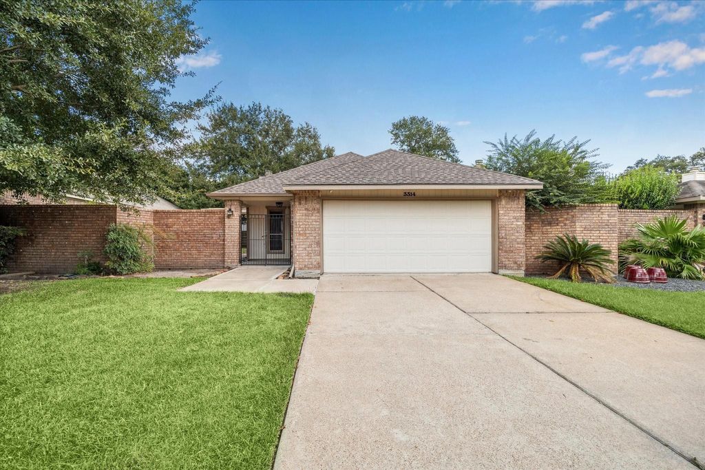 Photo of 3314 Cape Forest Drive, Kingwood, TX 77345 (MLS # 26432875)