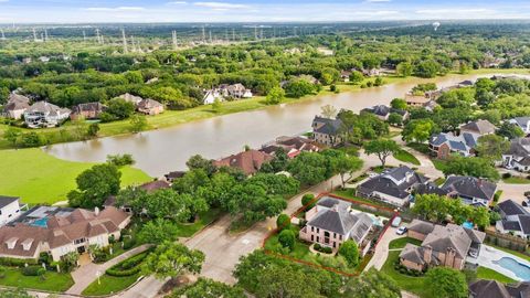 Photo of 203 Laurel Springs Court, Sugar Land, TX 77478 (MLS # 88707859)