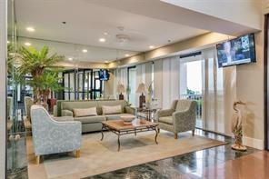 7700 Seawall Boulevard 905