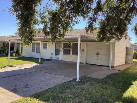 Photo of 3118 Grant Street, Pasadena, TX 77503 (MLS # 71948253)