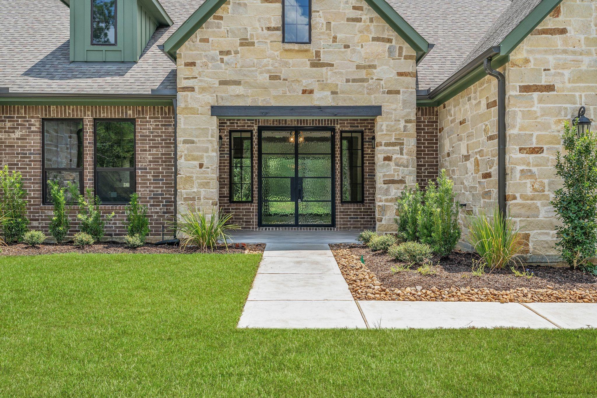 25091 Chisos Bend