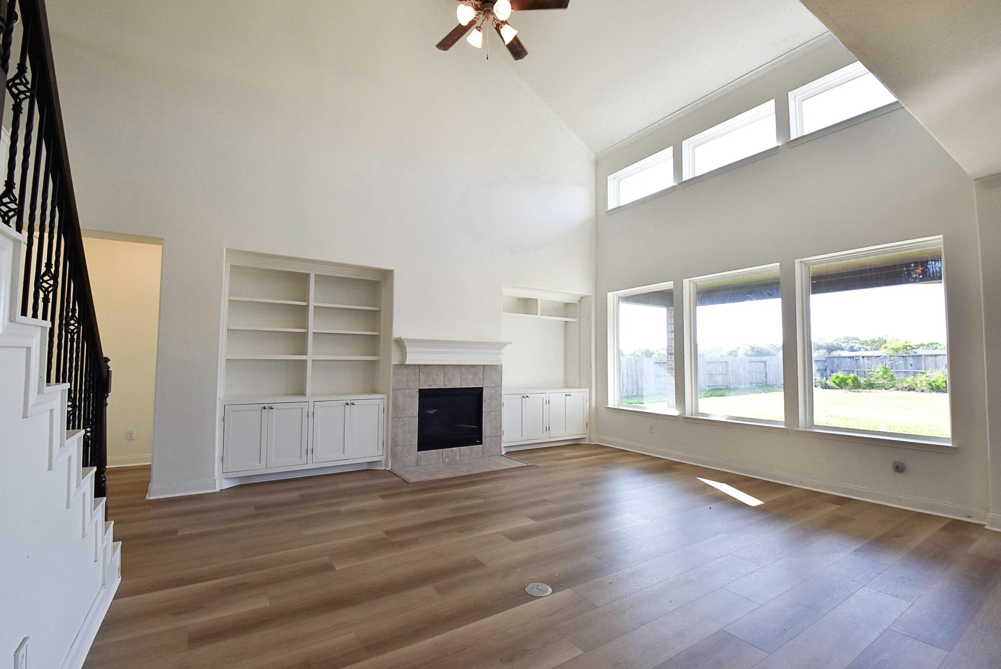 25710 Kearsley Drive