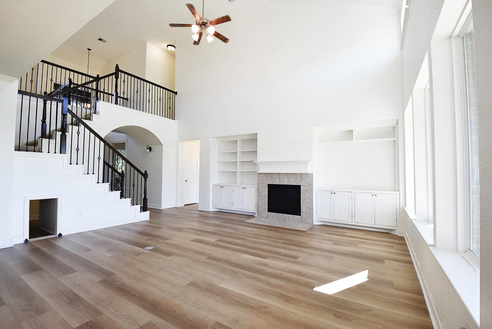 25710 Kearsley Drive