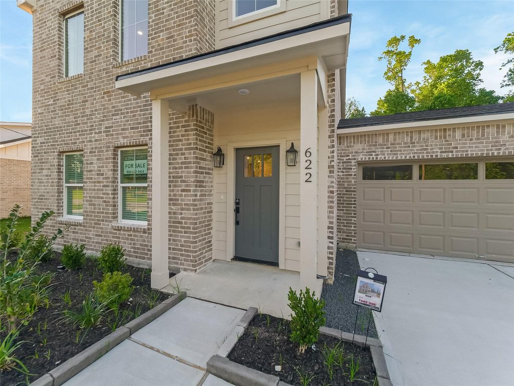 Photo of 622 Luke Street, Dayton, TX 77535 (MLS # 48941788)