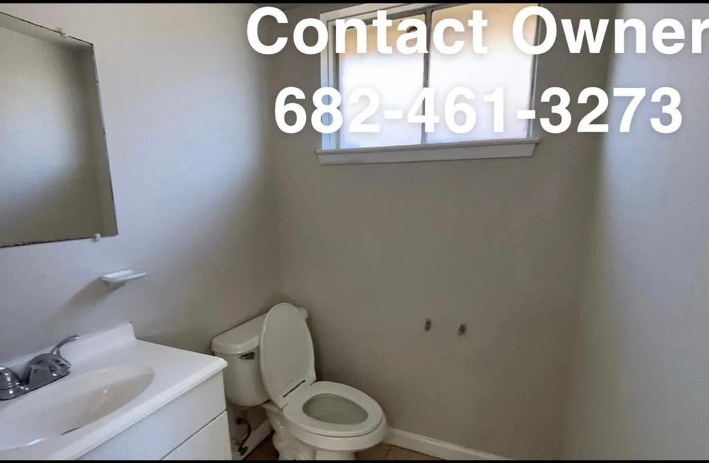 Photo of 5830 Fairview Forest Drive, Houston, TX 77088 (MLS # 81704113)