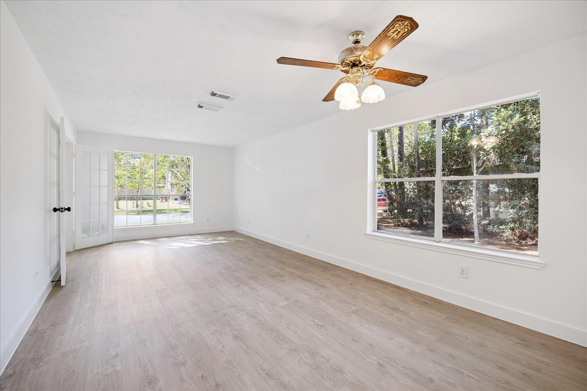 12128 La Salle River Road