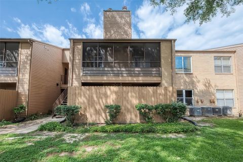 Photo of 10555 Turtlewood Court #210, Houston, TX 77072 (MLS # 51171963)