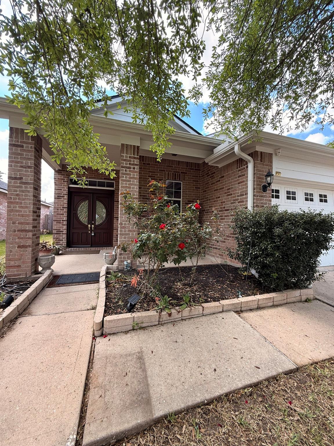 23603 Maple Vista Lane