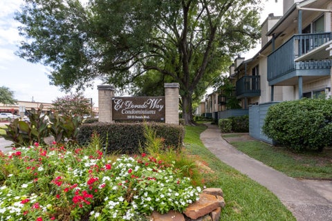 Photo of 250 El Dorado Boulevard #168, Houston, TX 77598 (MLS # 78130734)