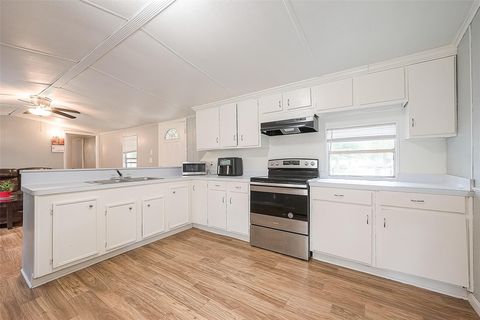 Photo of 17536 White Oak Orchard, Conroe, TX 77306 (MLS # 25786818)