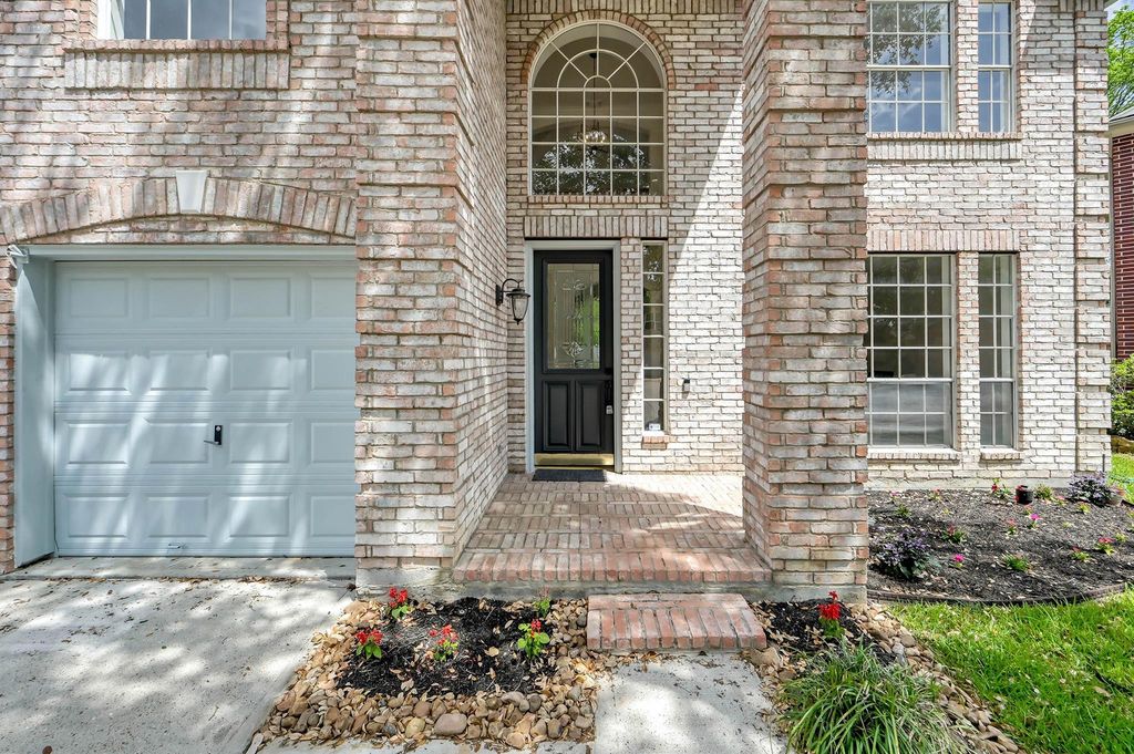 Photo of 18310 Rittenhouse Park Court, Spring, TX 77379 (MLS # 26473874)