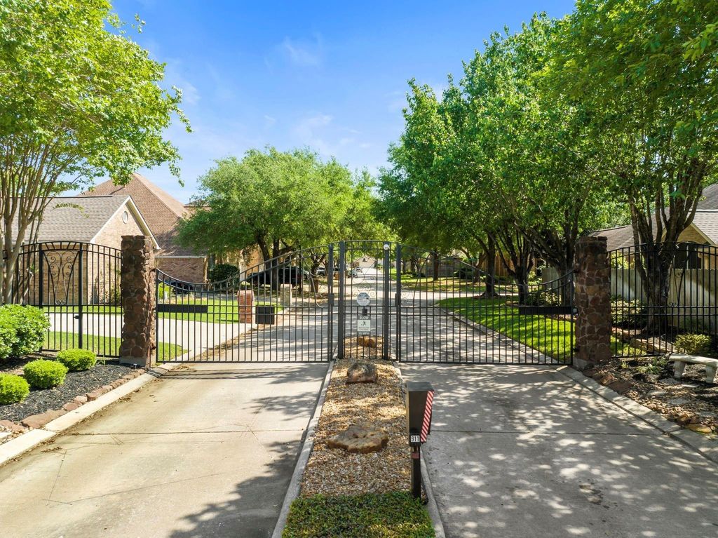 Photo of 18310 Rittenhouse Park Court, Spring, TX 77379 (MLS # 26473874)
