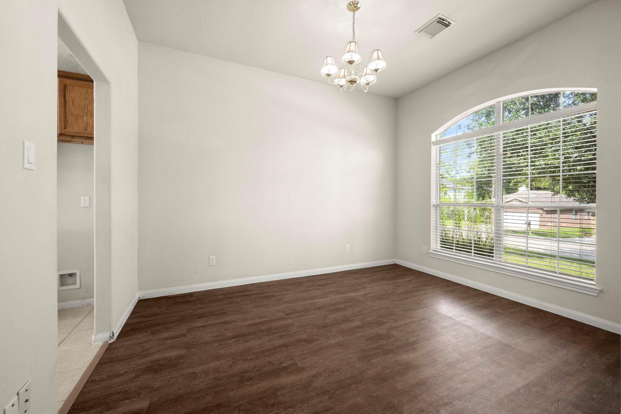 3722 Northshore Drive