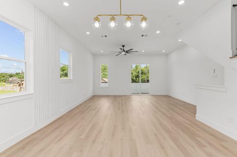 Tiny photo for 3344 Sauer Street, Houston, TX 77004 (MLS # 51378273)