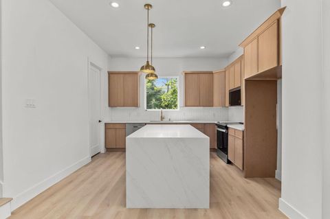 Tiny photo for 3344 Sauer Street, Houston, TX 77004 (MLS # 51378273)