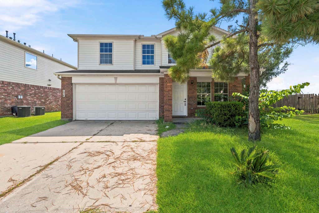 Photo of 2506 Knoll Shadows Lane, Katy, TX 77449 (MLS # 67769264)