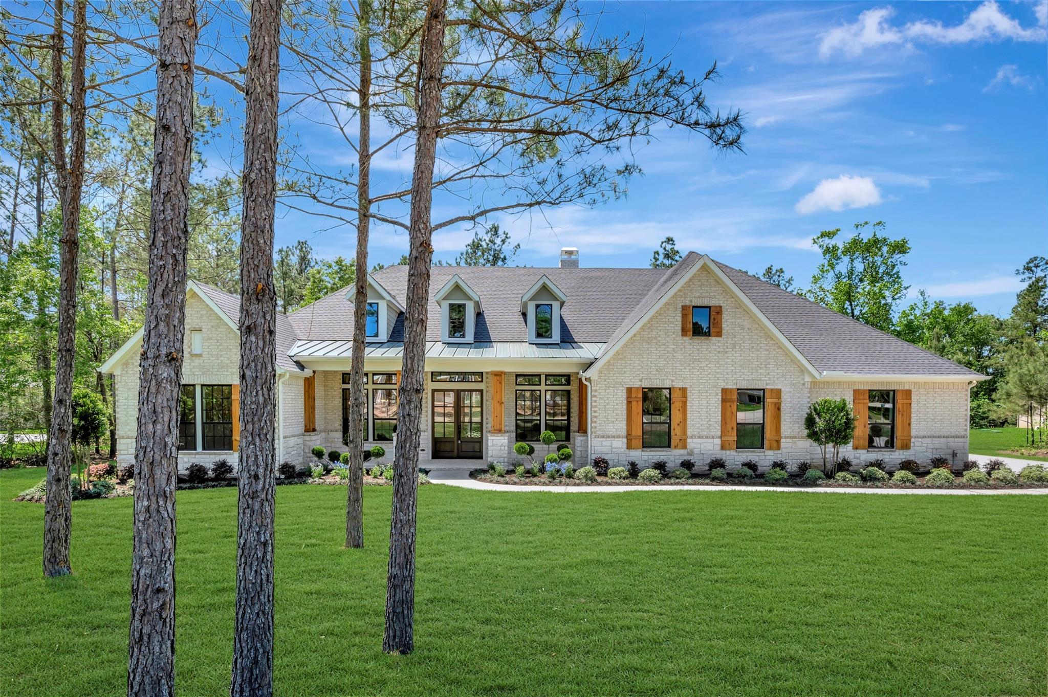 7745 Dog Wood Acres Drive