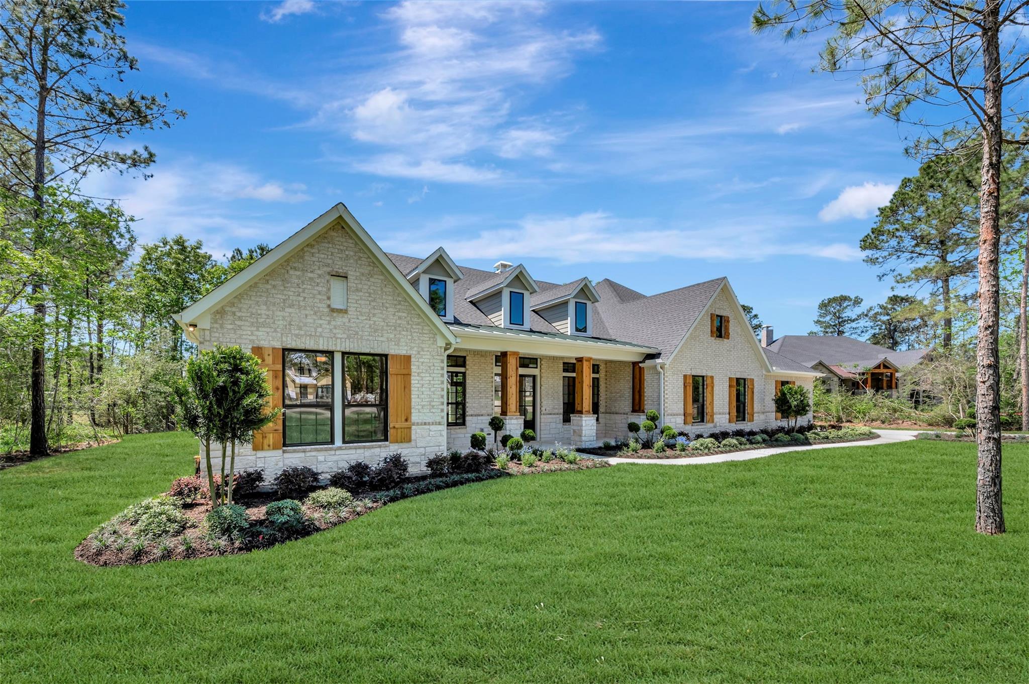 7745 Dog Wood Acres Drive