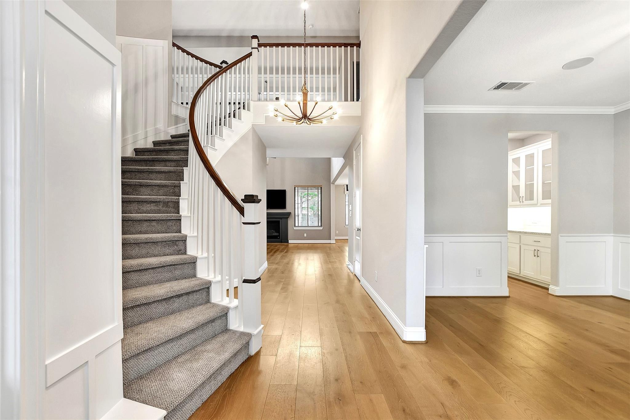 19110 Desert Eagle Drive