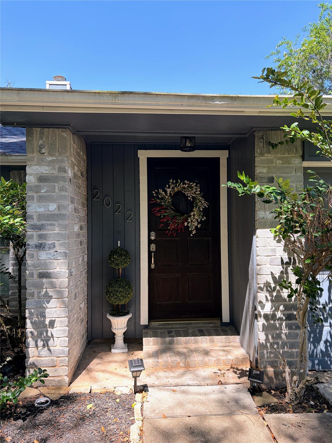 2022 Creek Valley Lane