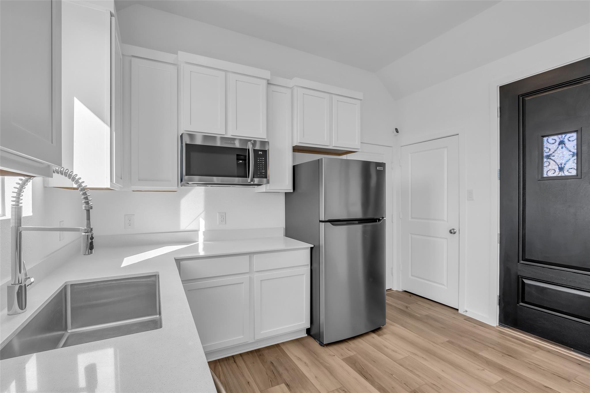 8619 Jade Hill Drive